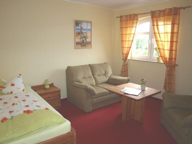 Landhotel zum Honigdieb Ribnitz-Damgarten Buitenkant foto